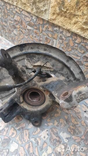 Цапфа (кулак) Ларгус, Рено логан