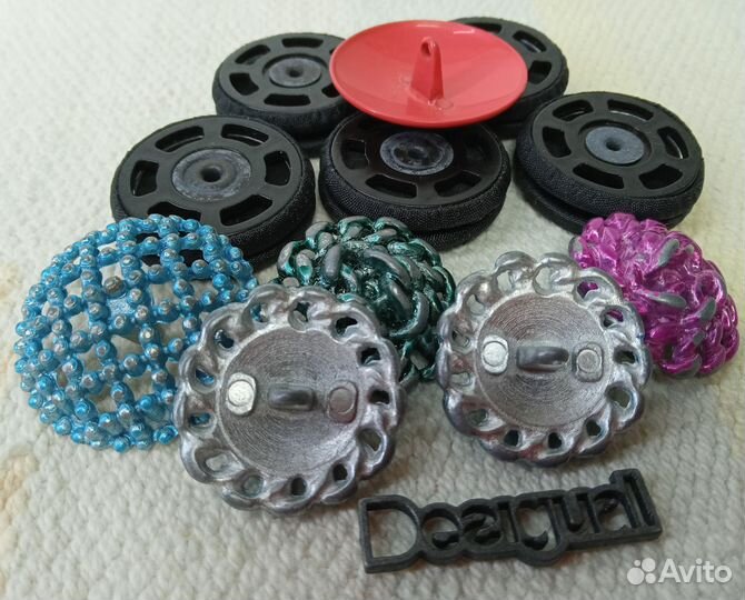 Пуговицы нарядные, три набора