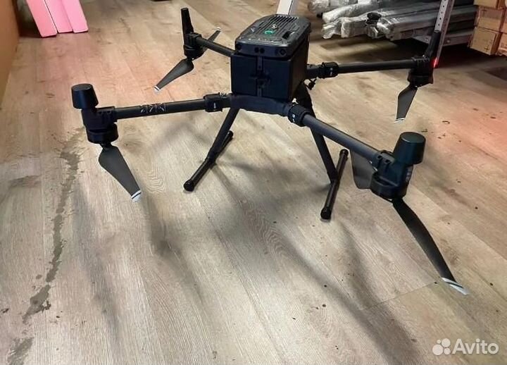 DJI matrice 300 RTK Квадрокоптер