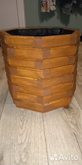 Кашпо для цветов напольное