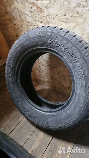 Yokohama Geolandar A/T G015 225/70 R16 102T