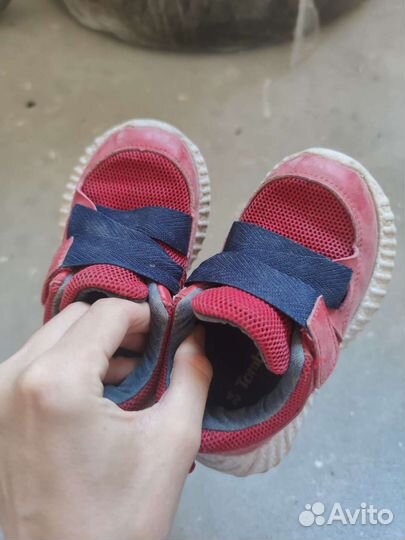 Кроссовки 24