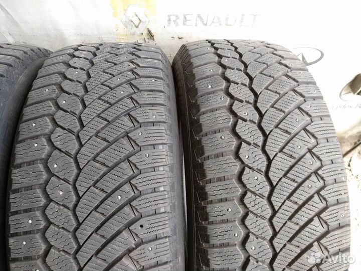 Gislaved Nord Frost 200 SUV 255/55 R19 111T