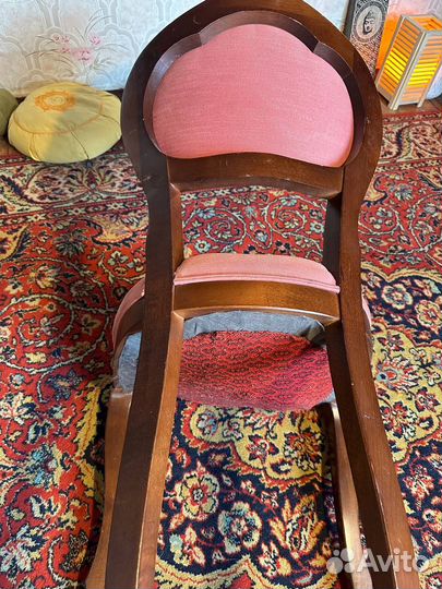 Антикварный стул