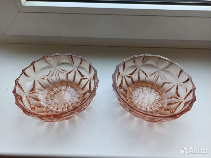 Вазочка розетка цветное стекло СССР