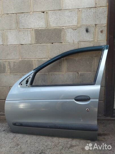 Дверь передняя левая Renault Megane 1 K7M A 7/02