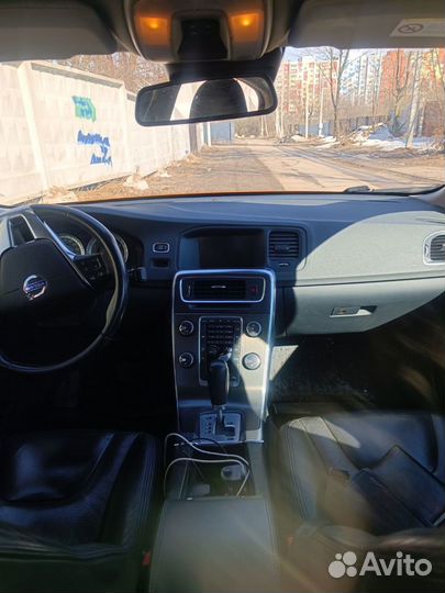 Volvo S60 2.5 AT, 2011, 136 000 км