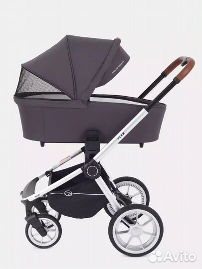 Детская коляска 3в1