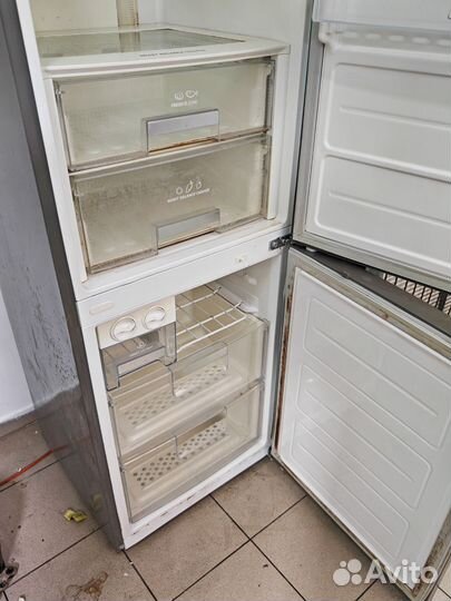 Холодильник Lg на запчасти