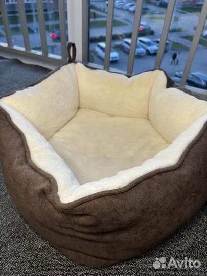Лежанка для собак и кошек