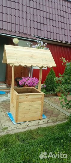 Колодец декоративный