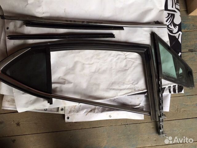 Стекла и фурнитура Citroen C4 седан 2014