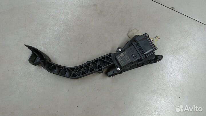 Педаль газа Ford Kuga, 2007