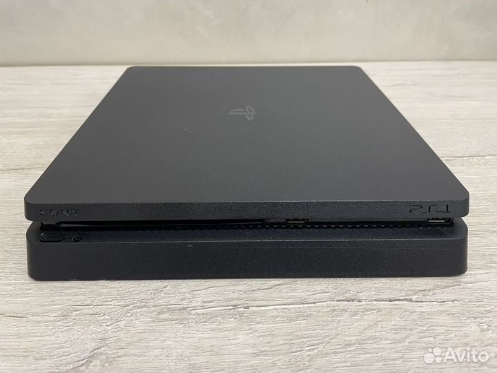 Sony PS4 slim 1tb