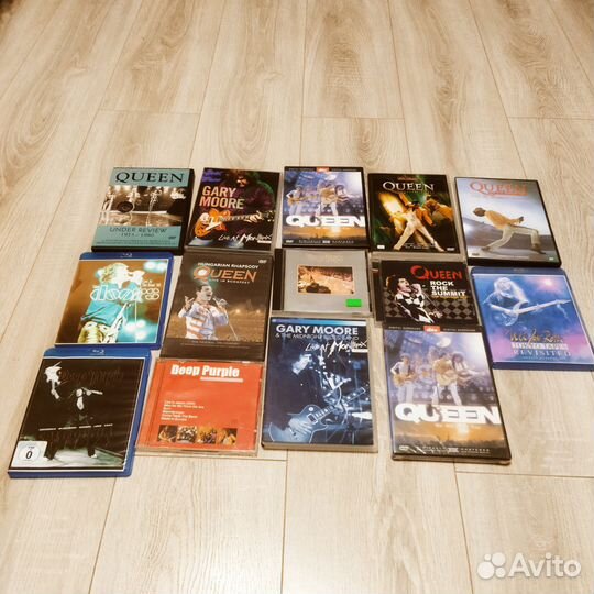 Большая коллекция, CD и DVD дисков рок музыки