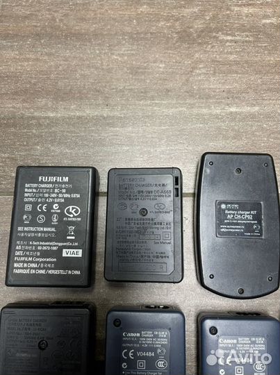 Зарядное устройство для фотоаппарата