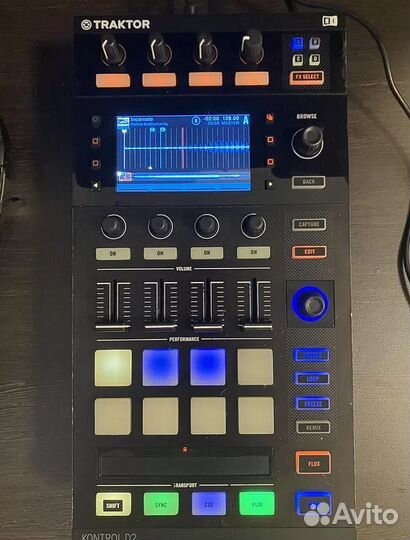 Native Instruments Kontrol D2 DJ-контроллер