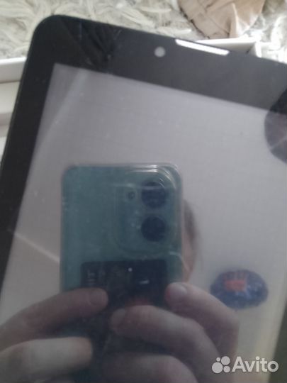 Планшет supra