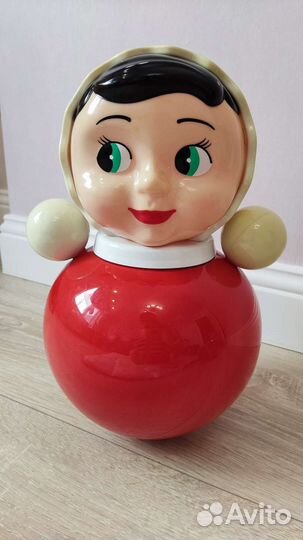 Неваляшка большая