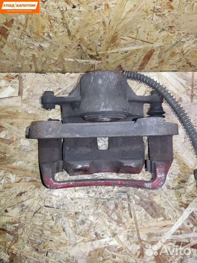 Суппорт тормозной передний правый Opel Astra J