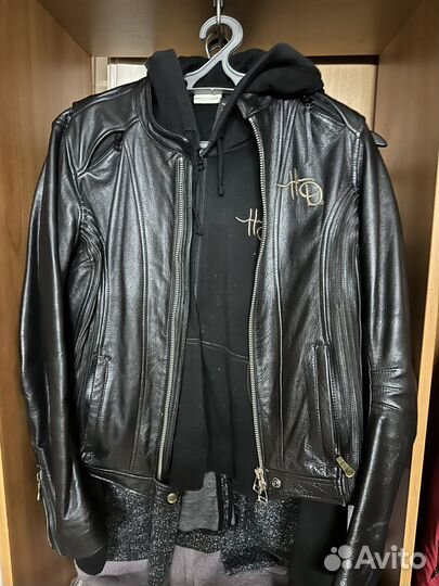 Мотокуртка женская