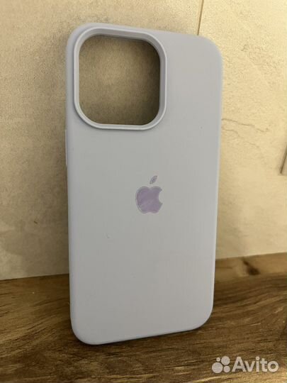 Чехол на iPhone 13 pro