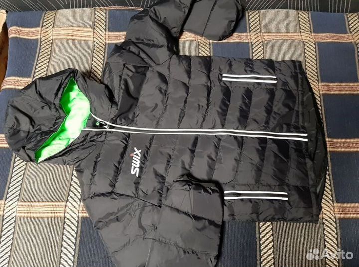 Лыж.разминочные 44 и 46 р (пуховик) куртки swix