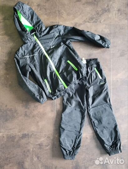 Костюм утеплённый для тренировок на улице
