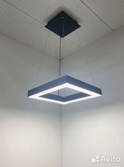 Потолочный светильник