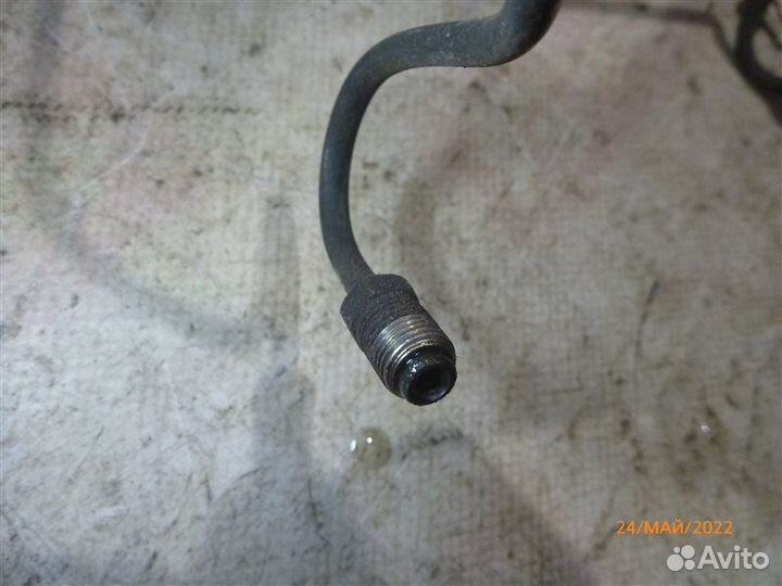 Трубка тормозная Mitsubishi Pajero V25W 6G74 1998