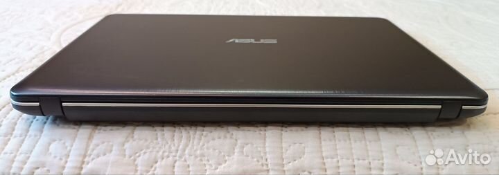 Стильный Asus VivoBook X540SA