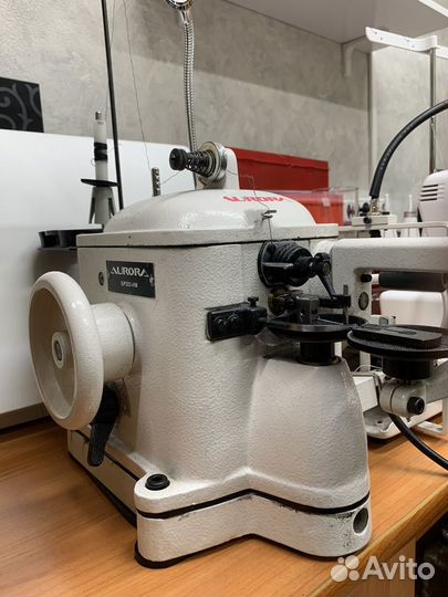 Скорняжная швейная машина