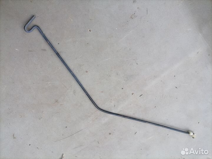 Держатель капота для Suzuki Grand Vitara 2005-2015