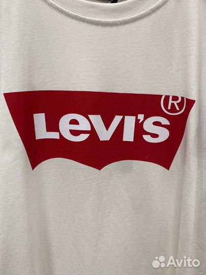 Футболка Levis