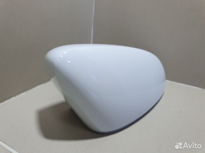 Накладка / крышка правого зеркала Skoda Rapid 1 2