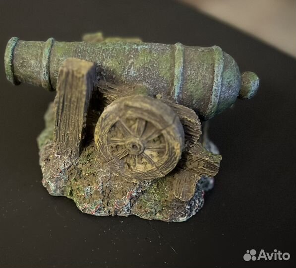 Декорации в аквариум