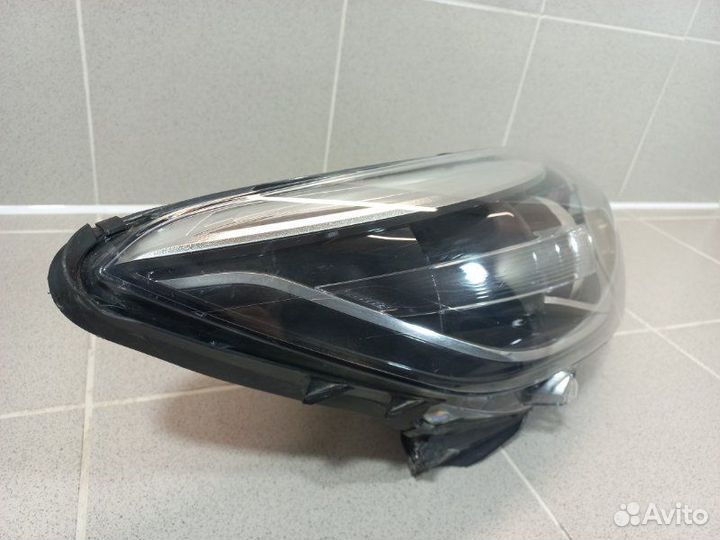 Фара правая Renault Kaptur