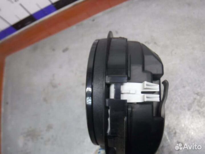 Щиток приборов Renault Fluence K4M 2011