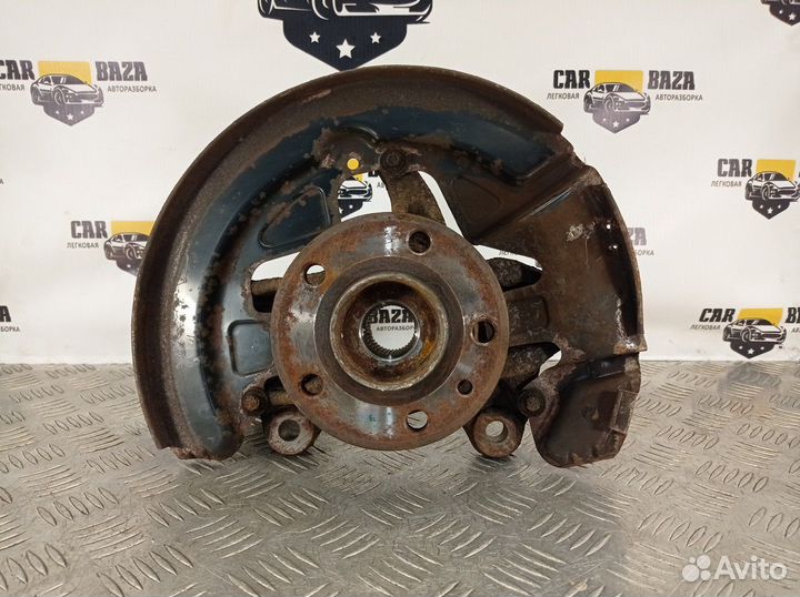 Кулак поворотный передний левый L