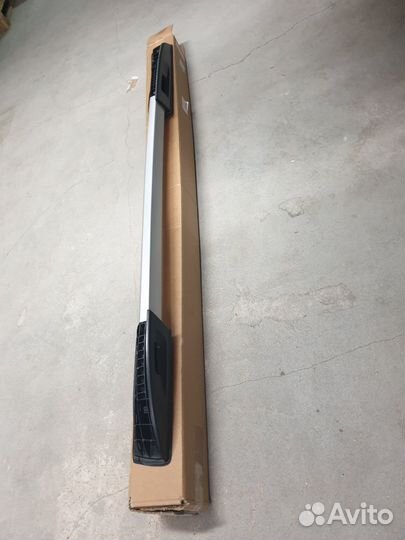 Рейлинг крыши правый