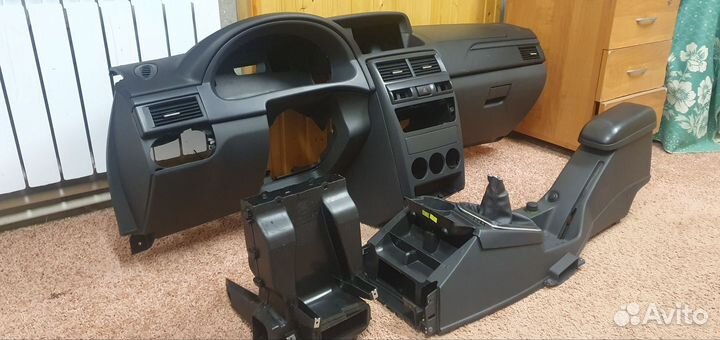 Панель приора 2