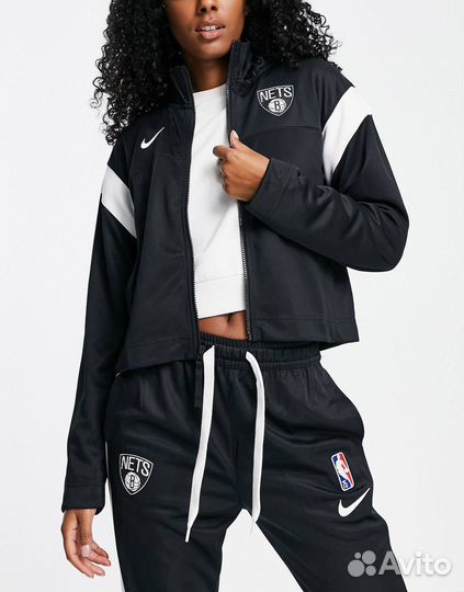 Спортивный костюм женский nike