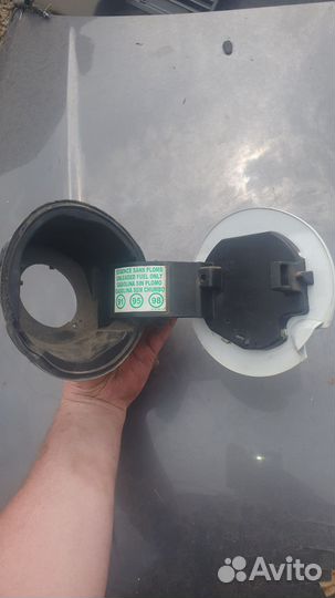 Лючек бензобака renault fluence