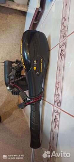 Лодочный электромотор с аккумулятором