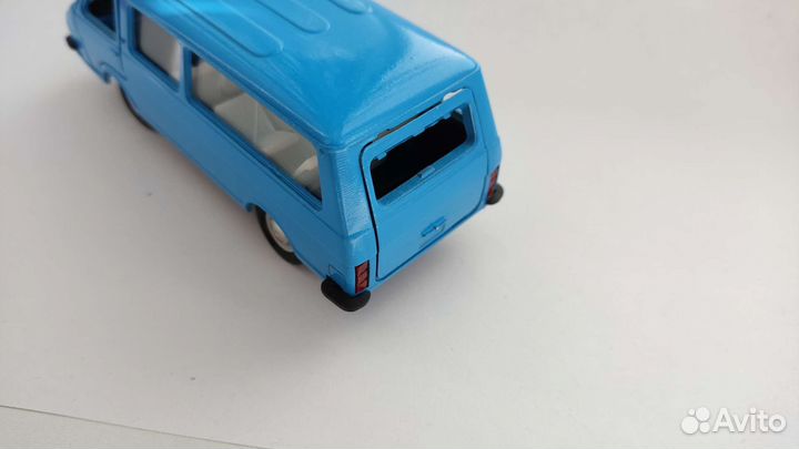 Задние клыки на модель раф 2203 СССР