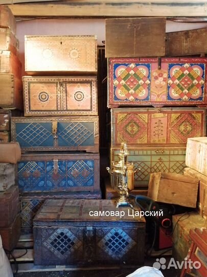 Сундук старинный расписной окованный свадебный