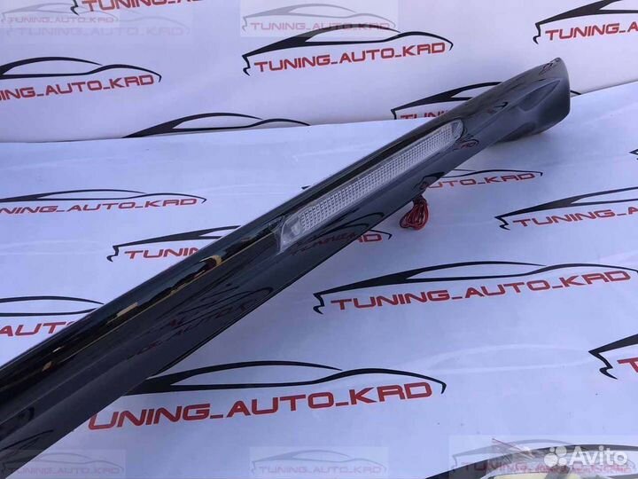 Спойлер на верх Toyota LC 100 Lexus LX470 N9921