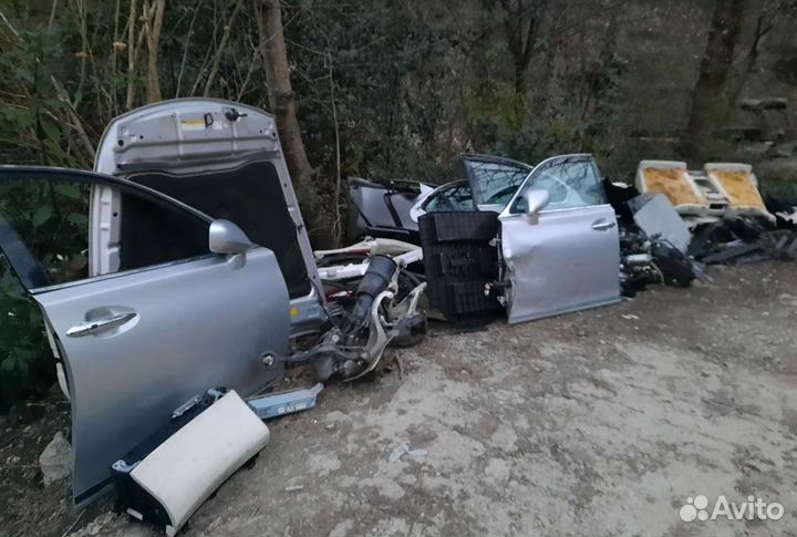 В разборе Lexus LS 460 2008 год