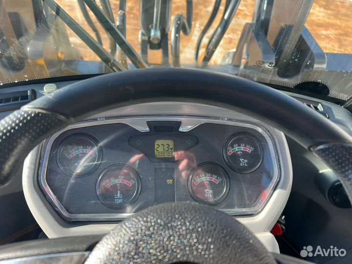 Фронтальный погрузчик BIZON 936, 2024