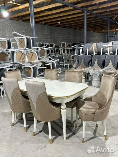 Стол в гостиную \ оплата при получении